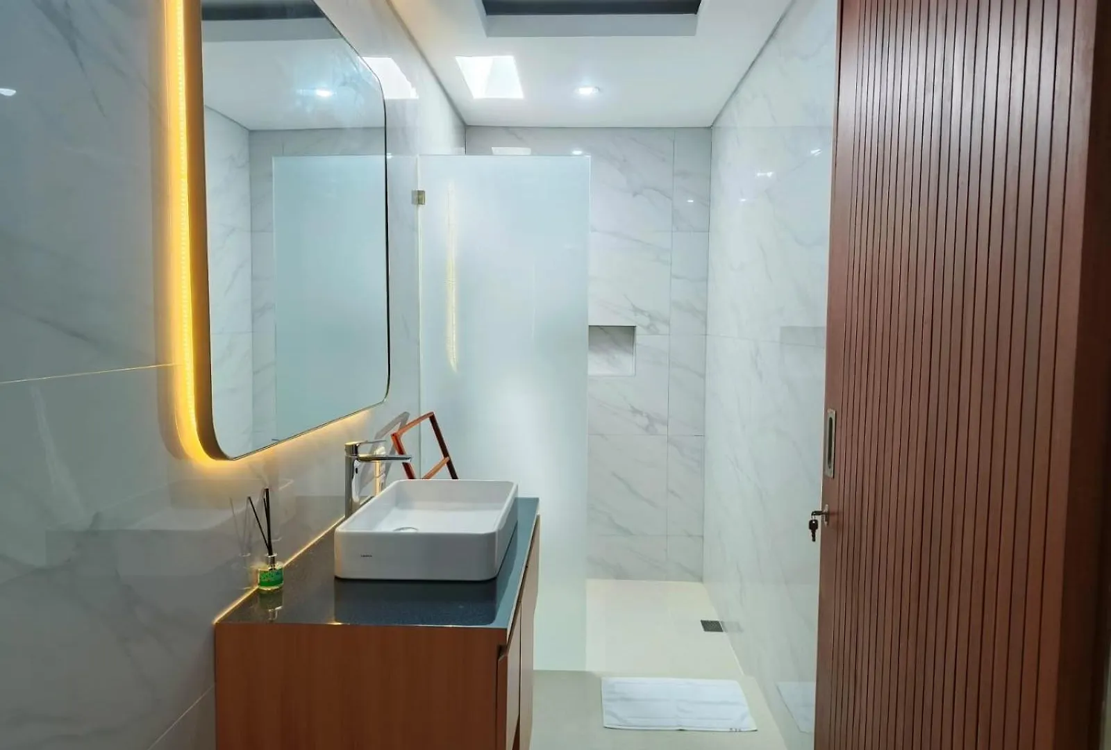Villa Rumah Kodel4 By Ibali Management Seminyak